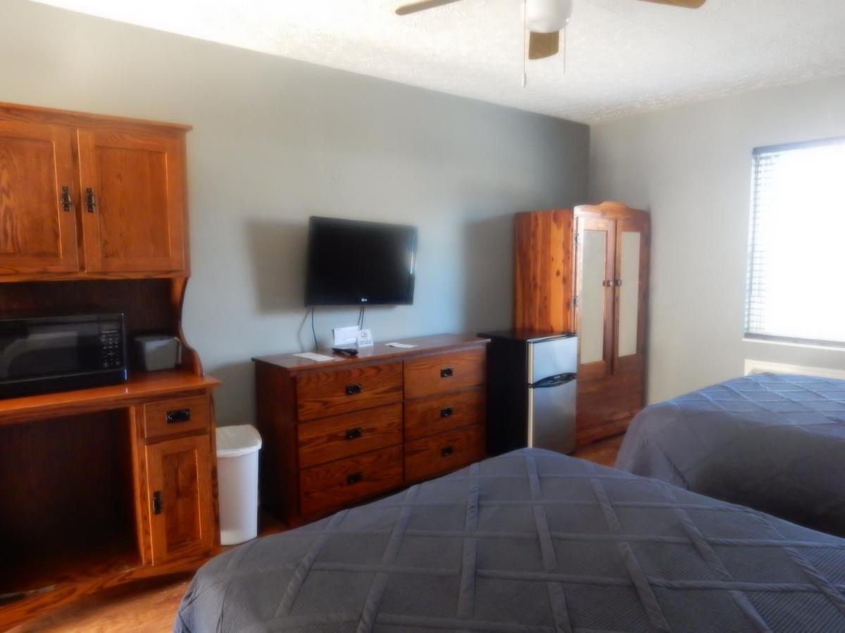 Brown'S Motel Aberdeen Экстерьер фото