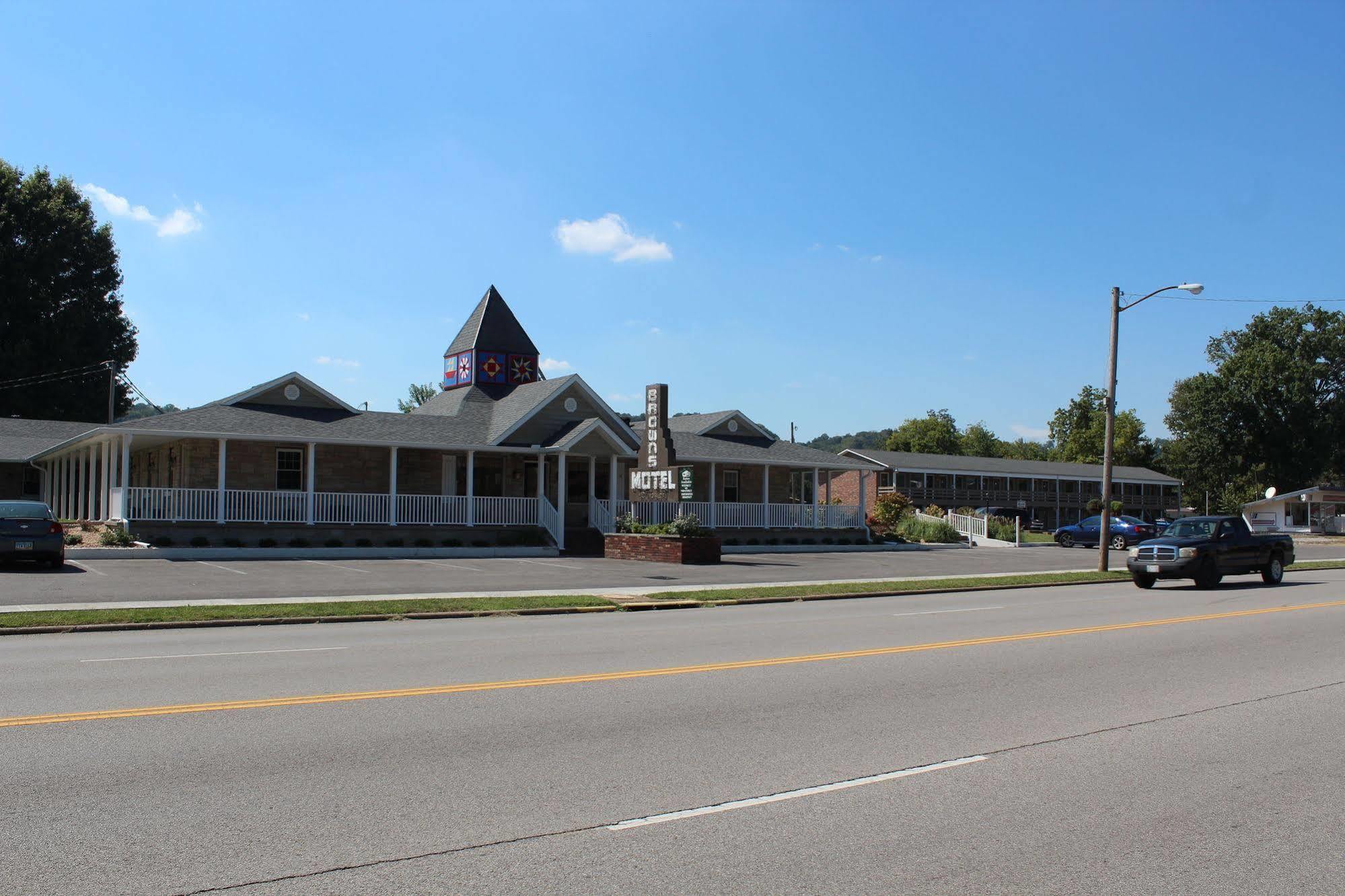 Brown'S Motel Aberdeen Экстерьер фото