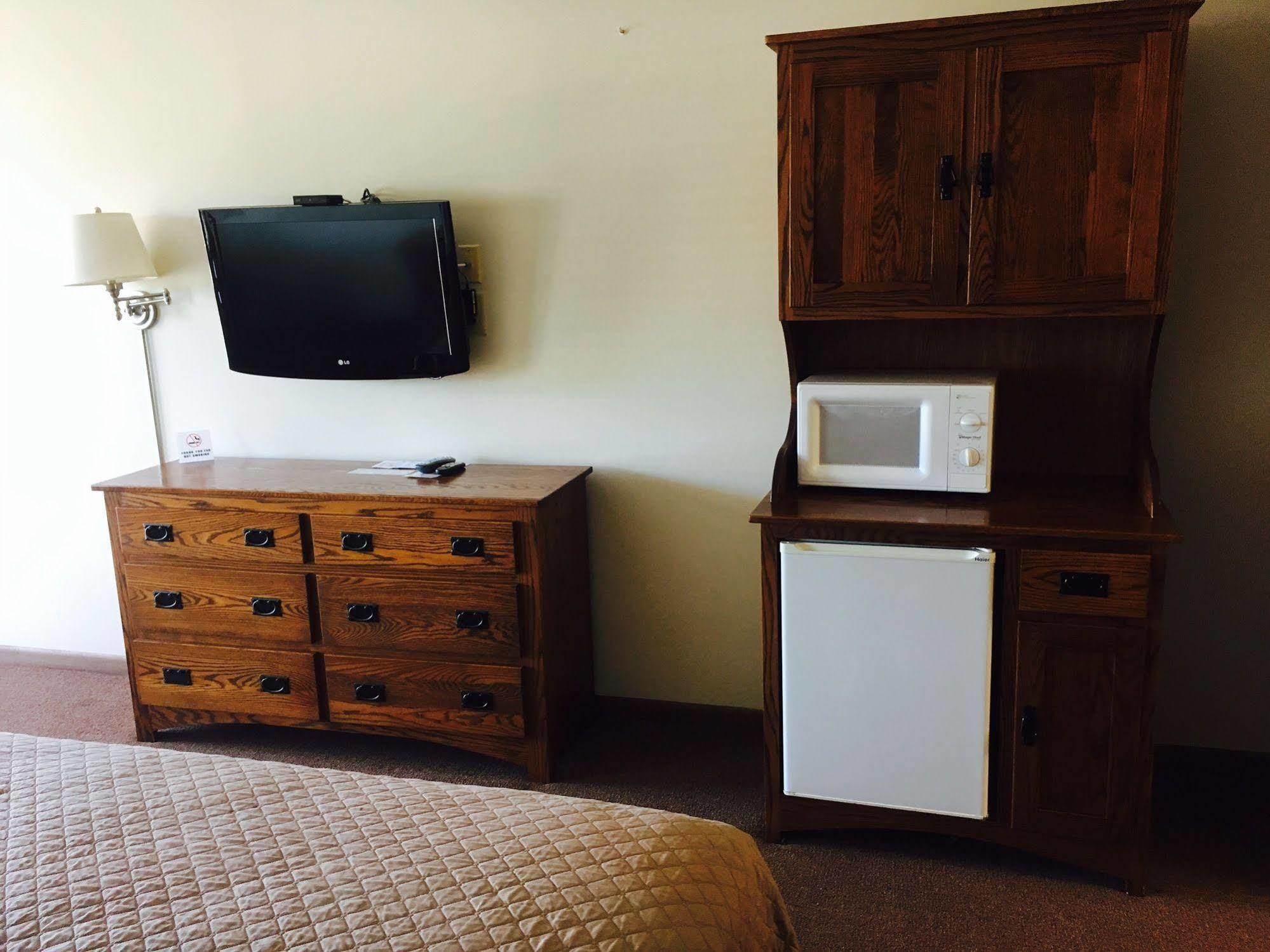 Brown'S Motel Aberdeen Экстерьер фото