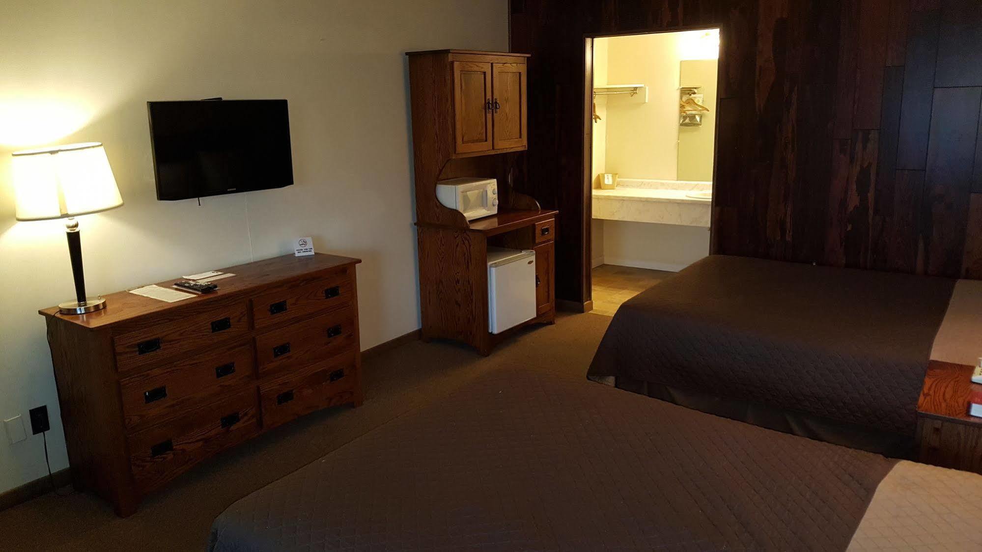 Brown'S Motel Aberdeen Экстерьер фото