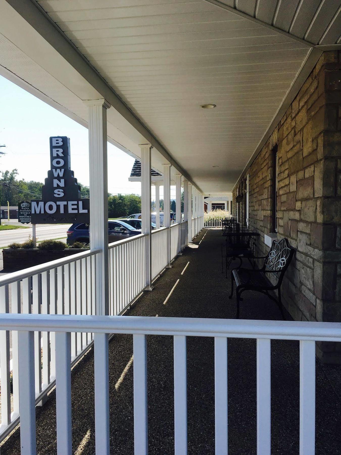 Brown'S Motel Aberdeen Экстерьер фото